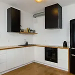 아파트 Lanciego - Przytulny Z Osobna Sypialna, Balkon, Wi-fi, Natolin, Ursynow 바르샤바