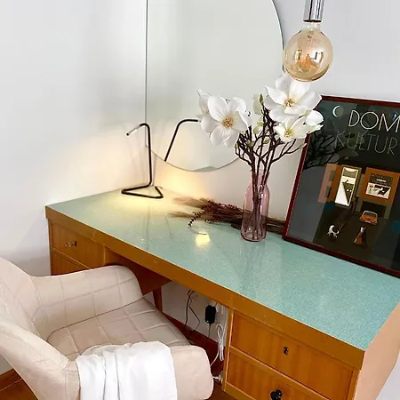 Lanciego - Przytulny Z Osobną Sypialną, Balkon, Wi-fi, Natolin, Ursynów *