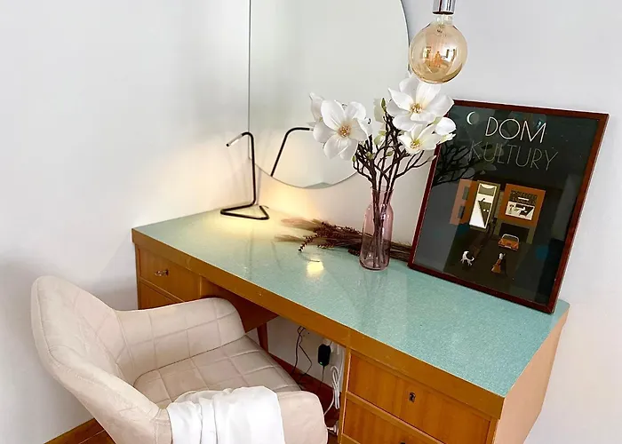 Lanciego - Przytulny Z Osobna Sypialna, Balkon, Wi-fi, Natolin, Ursynow *