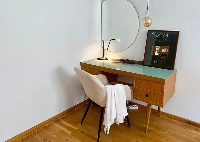 Lanciego - Przytulny Z Osobna Sypialna, Balkon, Wi-fi, Natolin, Ursynow Apartment