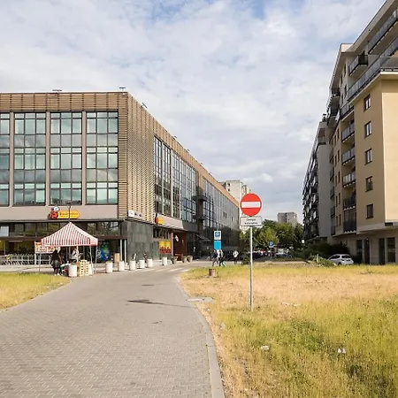 Lanciego - Przytulny Z Osobna Sypialna, Balkon, Wi-fi, Natolin, Ursynow Apartmán Varšava