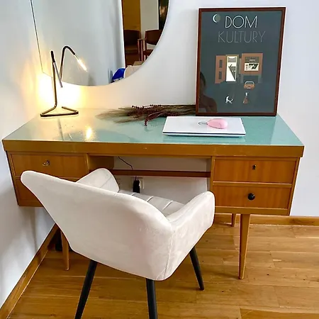 Lanciego - Przytulny Z Osobna Sypialna, Balkon, Wi-fi, Natolin, Ursynow Varšava